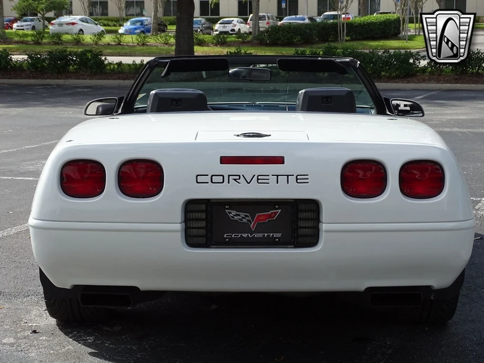 1992 Chevrolet Corvette C4 - Image 8 of 21