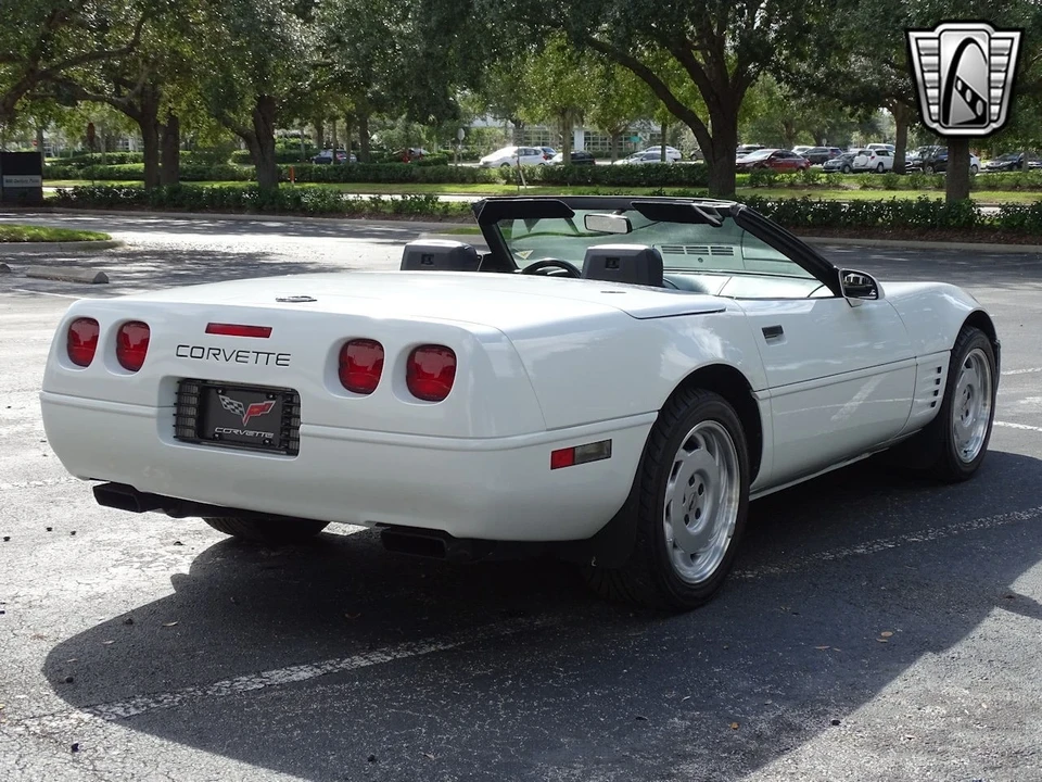 1992 Chevrolet Corvette C4 - Image 9 of 21