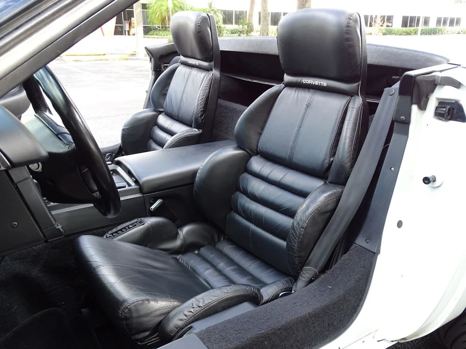 1992 Chevrolet Corvette C4 - Image 20 of 21