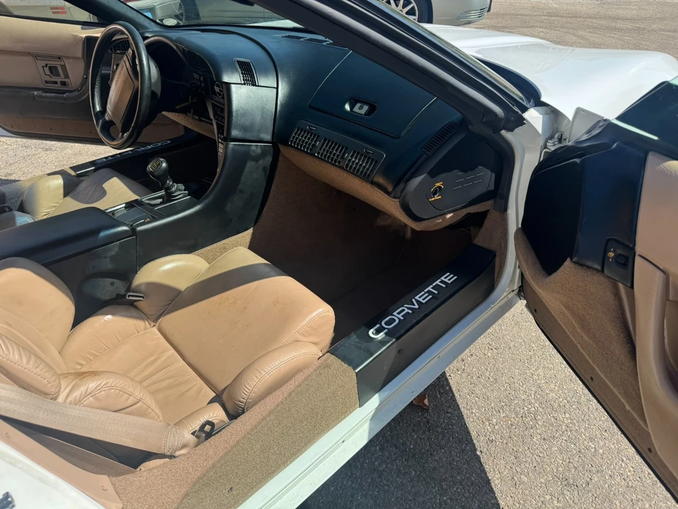 1992 Chevrolet Corvette C4 - Image 9 of 13