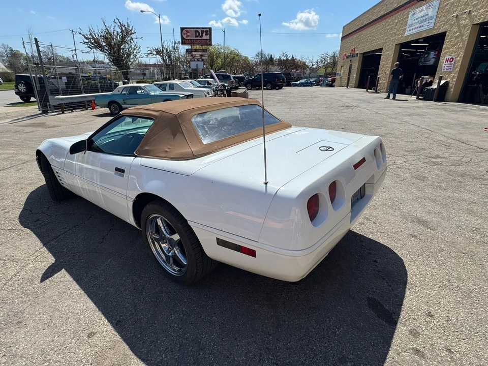 1992 Chevrolet Corvette C4 - Image 7 of 13