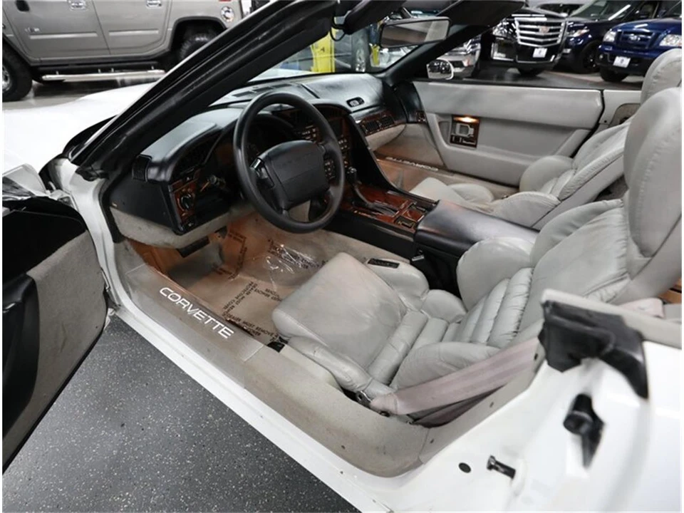 1992 Chevrolet Corvette C4 - Image 25 of 31