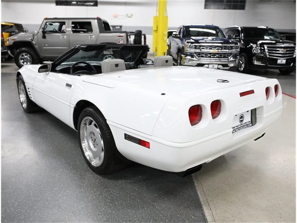 1992 Chevrolet Corvette C4 - Image 16 of 31