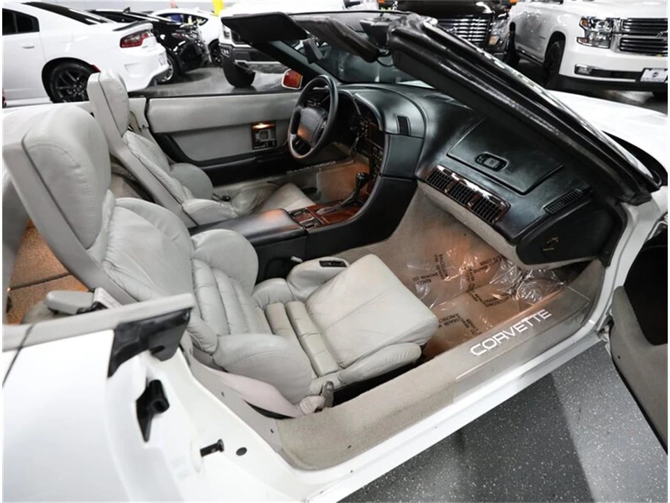 1992 Chevrolet Corvette C4 - Image 22 of 31