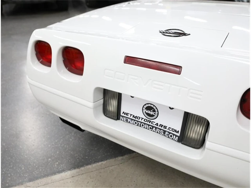 1992 Chevrolet Corvette C4 - Image 14 of 31
