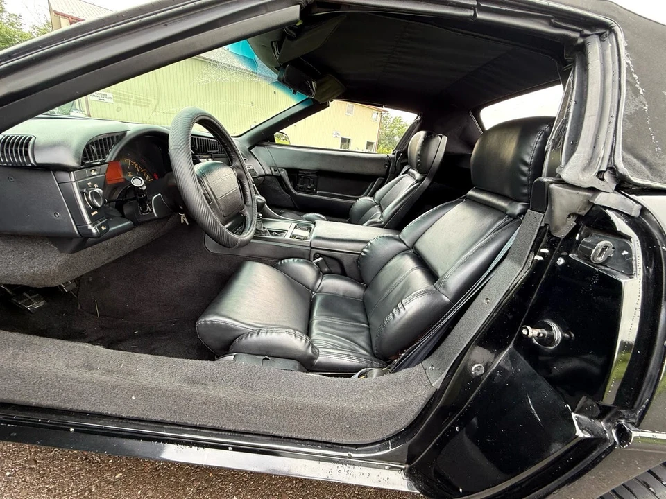 1992 Chevrolet Corvette C4 - Image 12 of 20