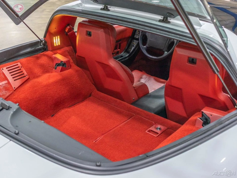 1992 Chevrolet Corvette C4 - Image 24 of 24