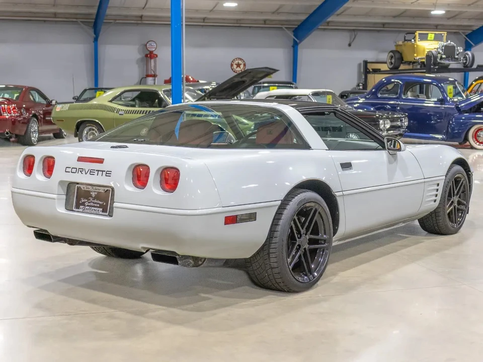 1992 Chevrolet Corvette C4 - Image 7 of 31