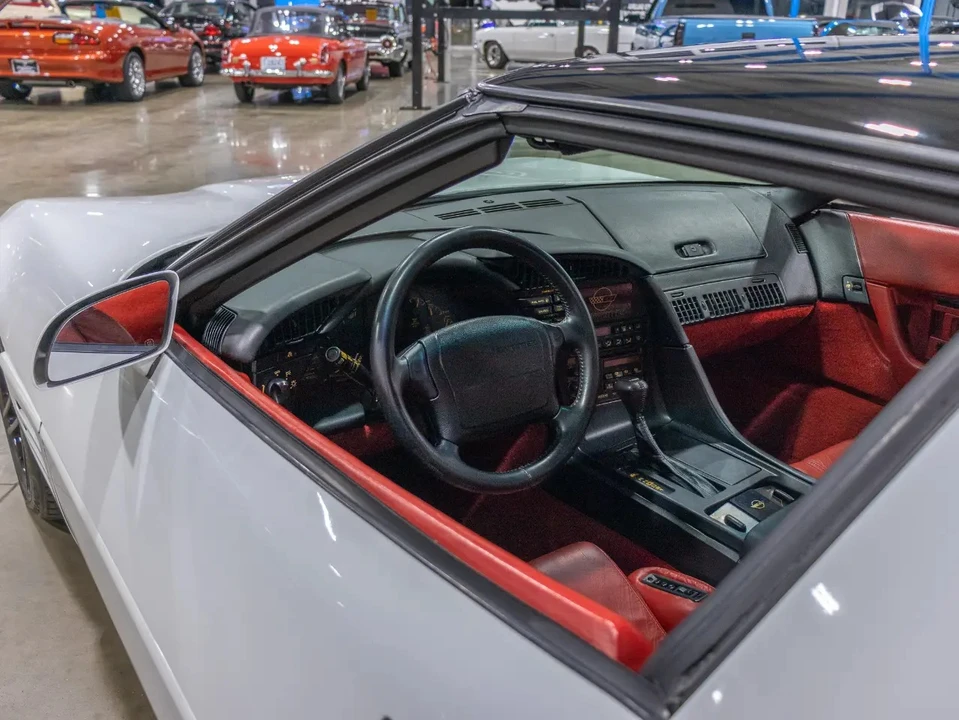 1992 Chevrolet Corvette C4 - Image 24 of 31