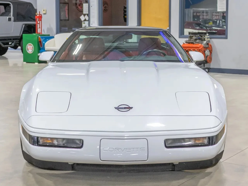 1992 Chevrolet Corvette C4 - Image 2 of 31