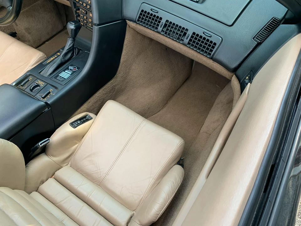 1992 Chevrolet Corvette C4 - Image 23 of 24