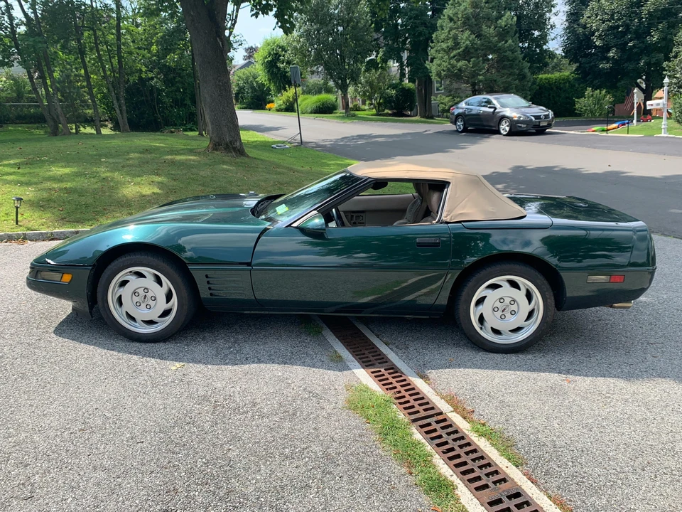 1992 Chevrolet Corvette C4 - Image 11 of 24