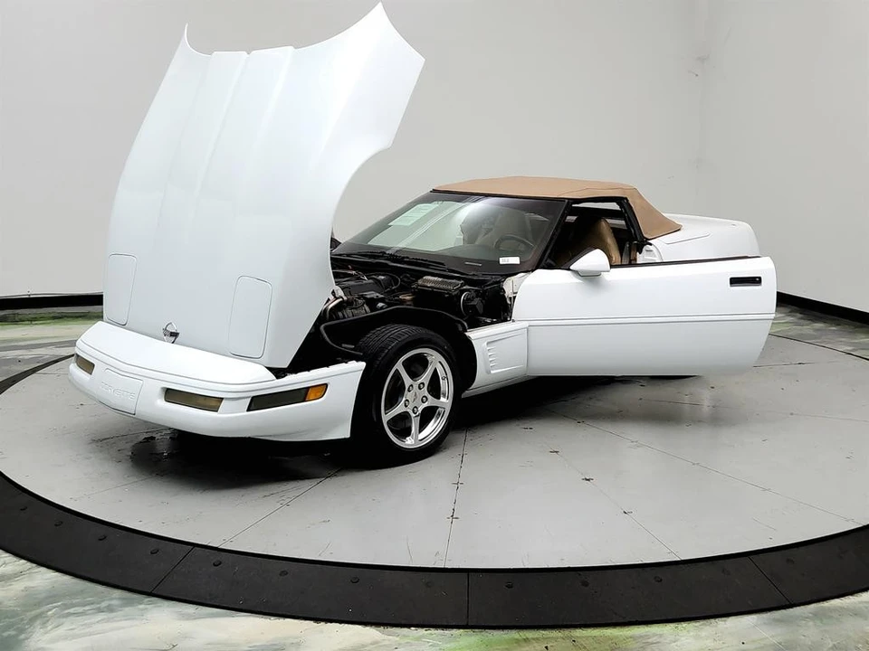 1992 Chevrolet Corvette C4 - Image 9 of 31