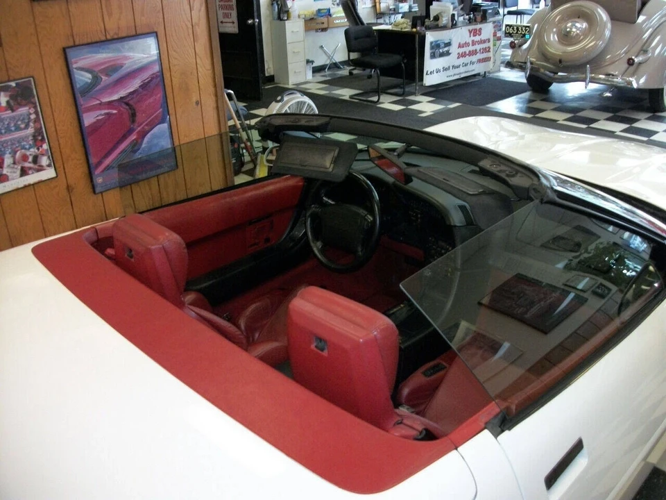 1992 Chevrolet Corvette C4 - Image 9 of 21