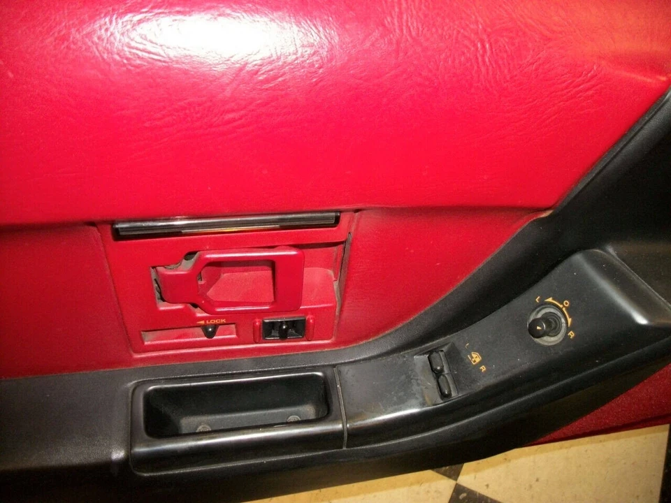 1992 Chevrolet Corvette C4 - Image 10 of 21