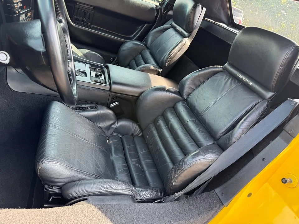 1992 Chevrolet Corvette C4 - Image 14 of 20