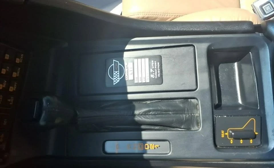 1992 Chevrolet Corvette C4 - Image 16 of 20