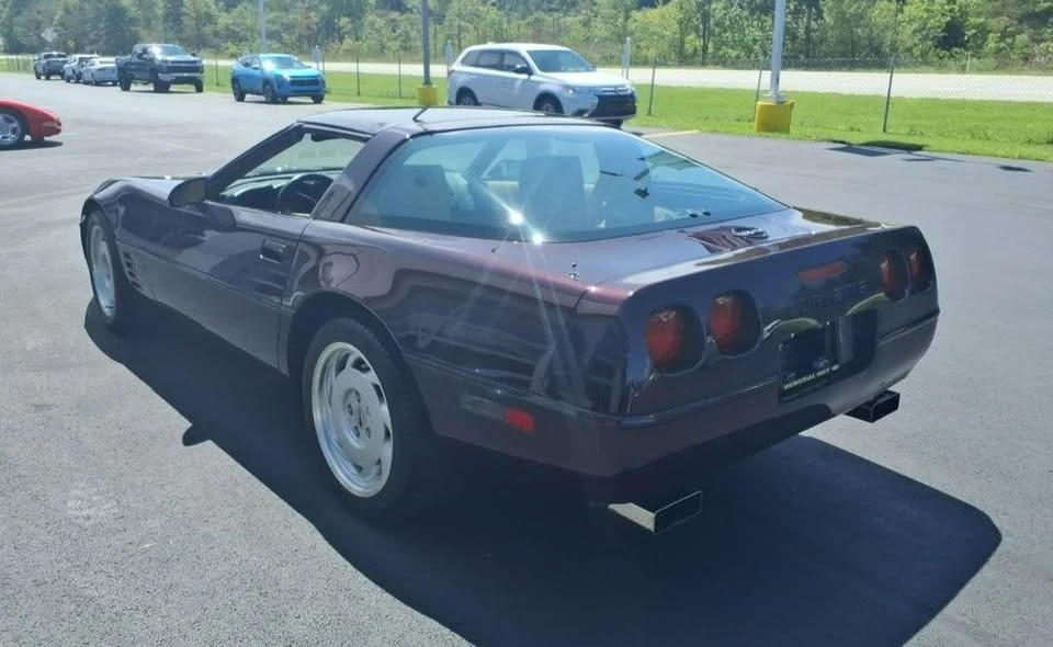 1992 Chevrolet Corvette C4 - Image 4 of 20