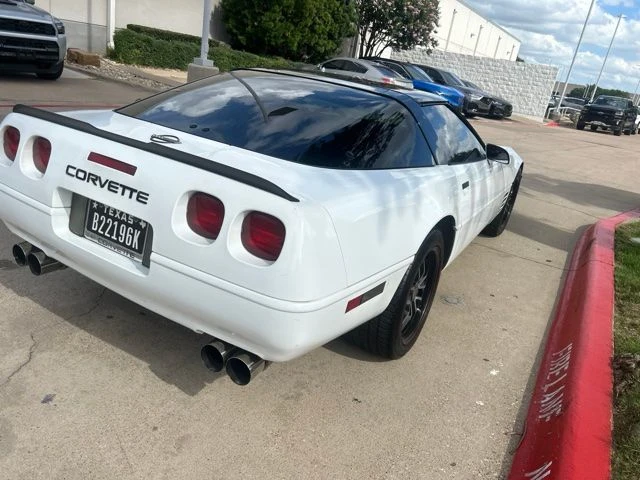 1992 Chevrolet Corvette C4 - Image 4 of 11