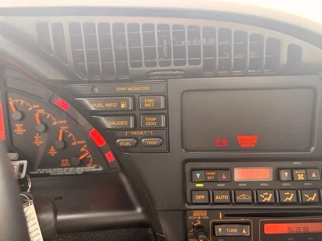 1992 Chevrolet Corvette C4 - Image 15 of 19