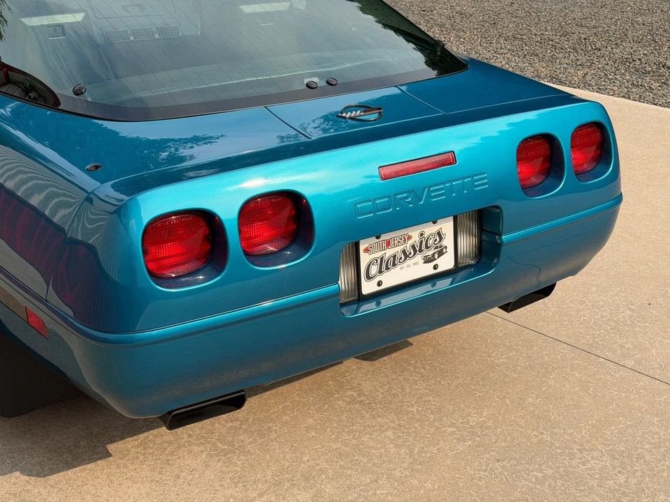 1992 Chevrolet Corvette C4 - Image 6 of 31