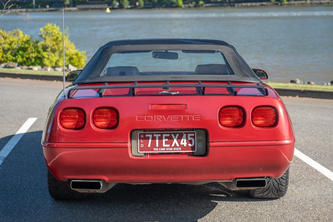 1992 Chevrolet Corvette C4 - Image 19 of 31