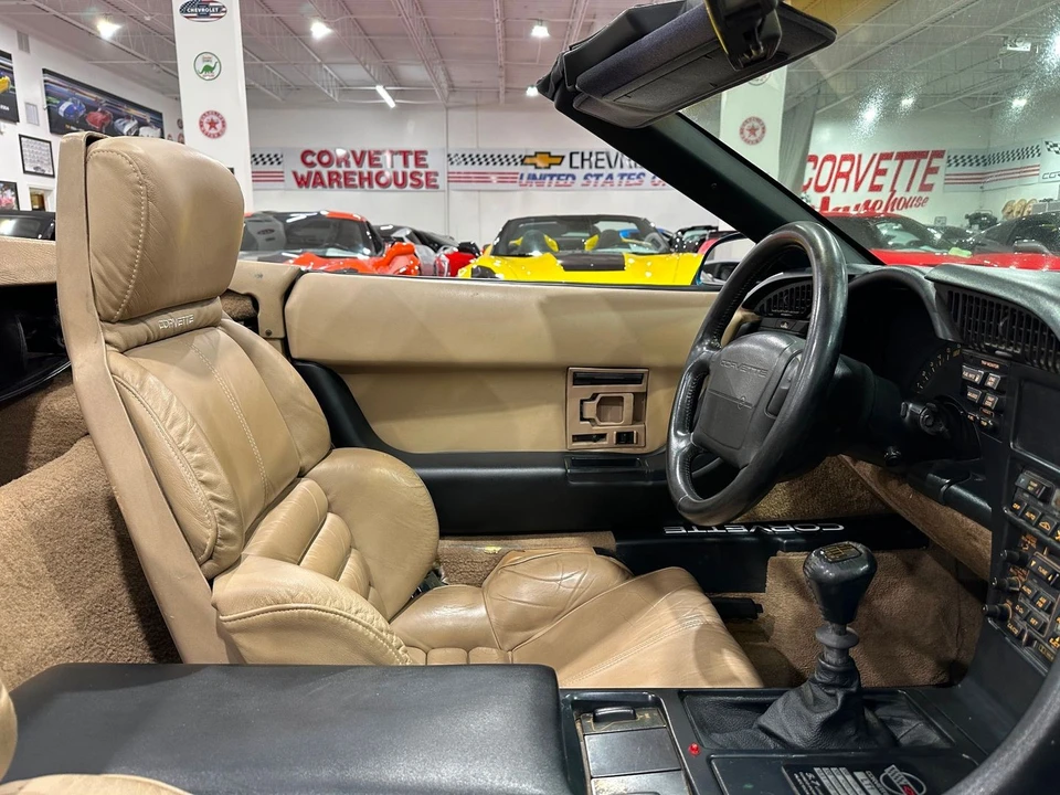 1992 Chevrolet Corvette C4 - Image 14 of 21