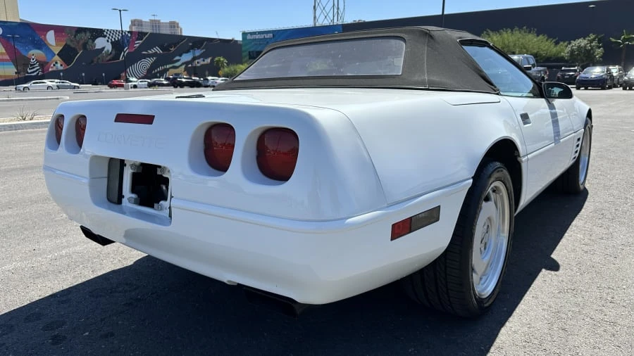 1992 Chevrolet Corvette C4 - Image 3 of 31