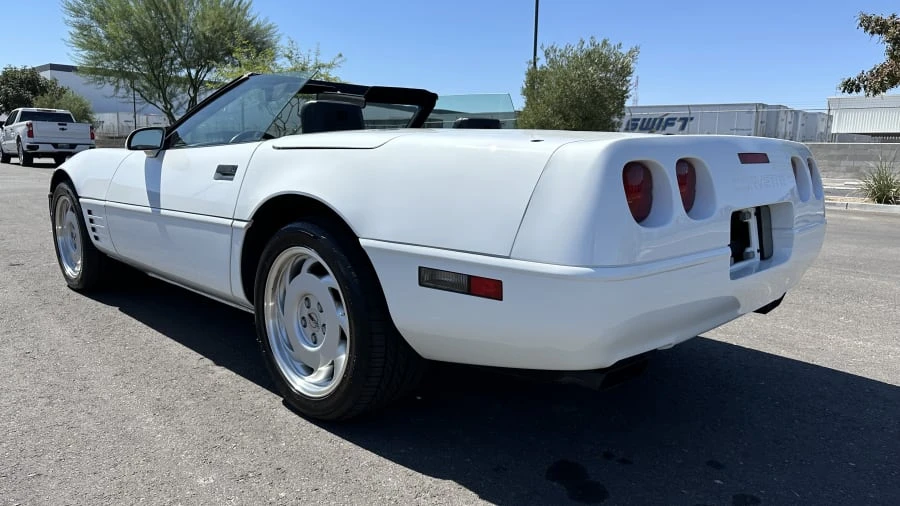 1992 Chevrolet Corvette C4 - Image 26 of 31