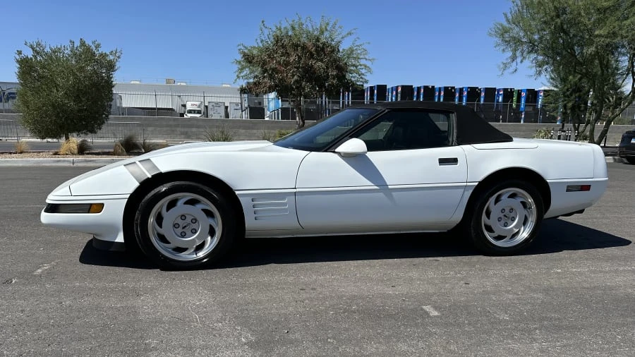 1992 Chevrolet Corvette C4 - Image 15 of 31