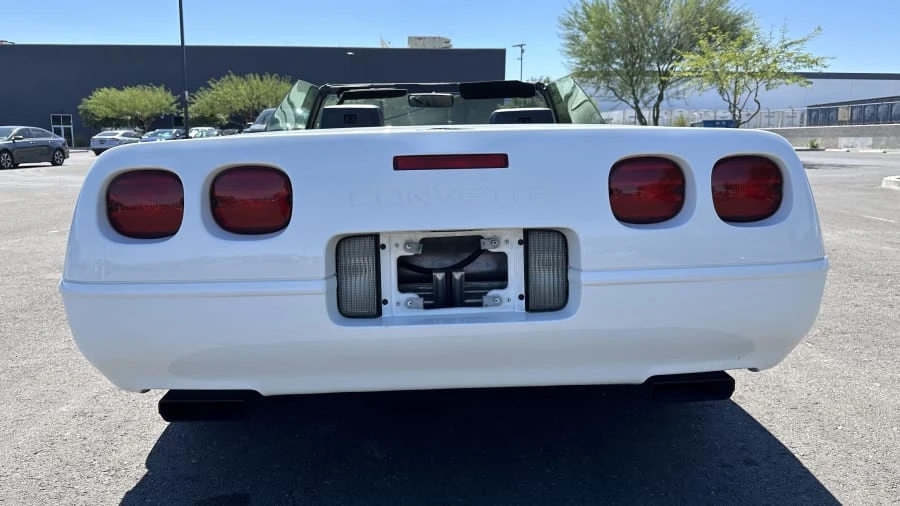 1992 Chevrolet Corvette C4 - Image 8 of 31