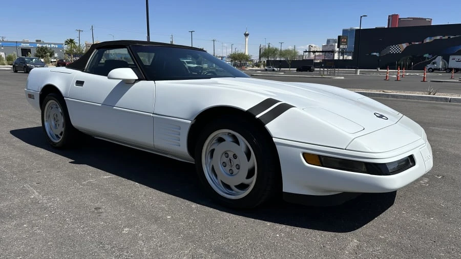 1992 Chevrolet Corvette C4 - Image 18 of 31