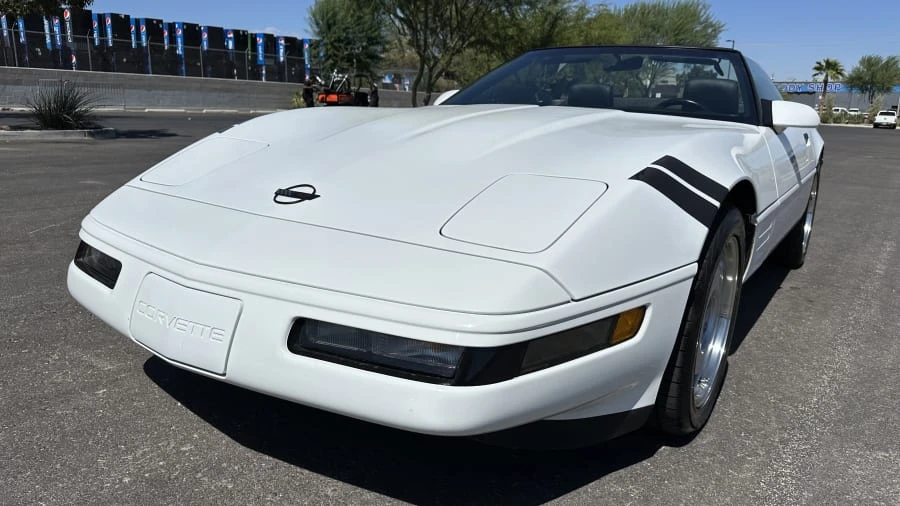 1992 Chevrolet Corvette C4 - Image 13 of 31