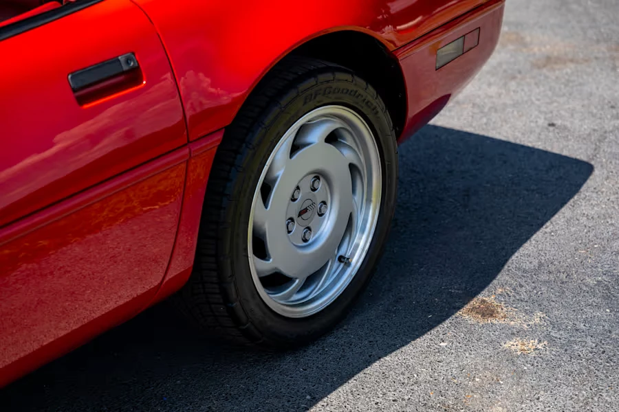 1992 Chevrolet Corvette C4 - Image 12 of 27