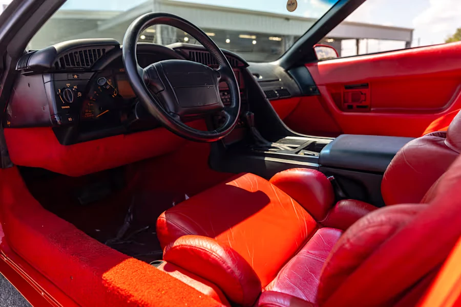 1992 Chevrolet Corvette C4 - Image 18 of 27