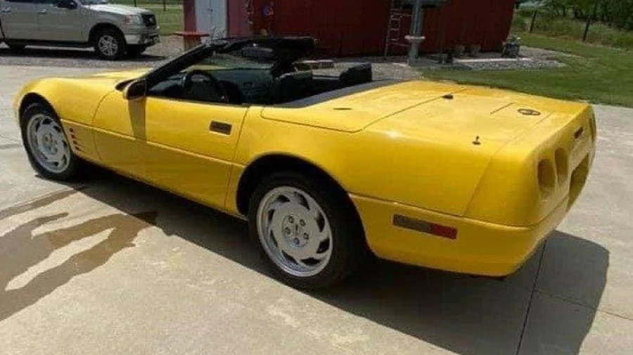 1992 Chevrolet Corvette C4 - Image 2 of 6