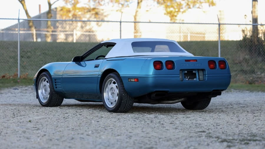 1992 Chevrolet Corvette C4 - Image 15 of 31
