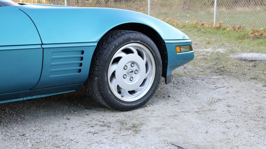 1992 Chevrolet Corvette C4 - Image 21 of 31