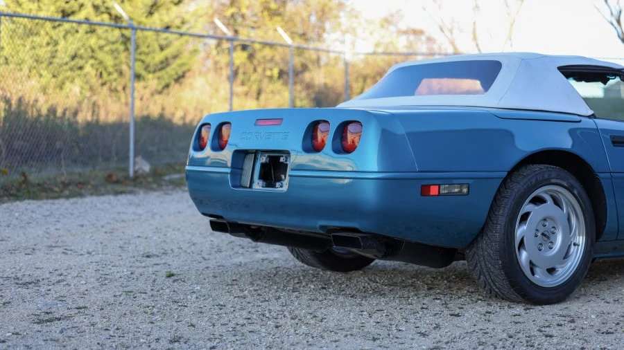 1992 Chevrolet Corvette C4 - Image 19 of 31