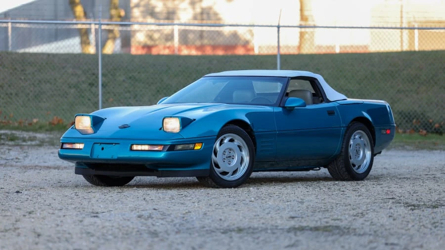 1992 Chevrolet Corvette C4 - Image 8 of 31