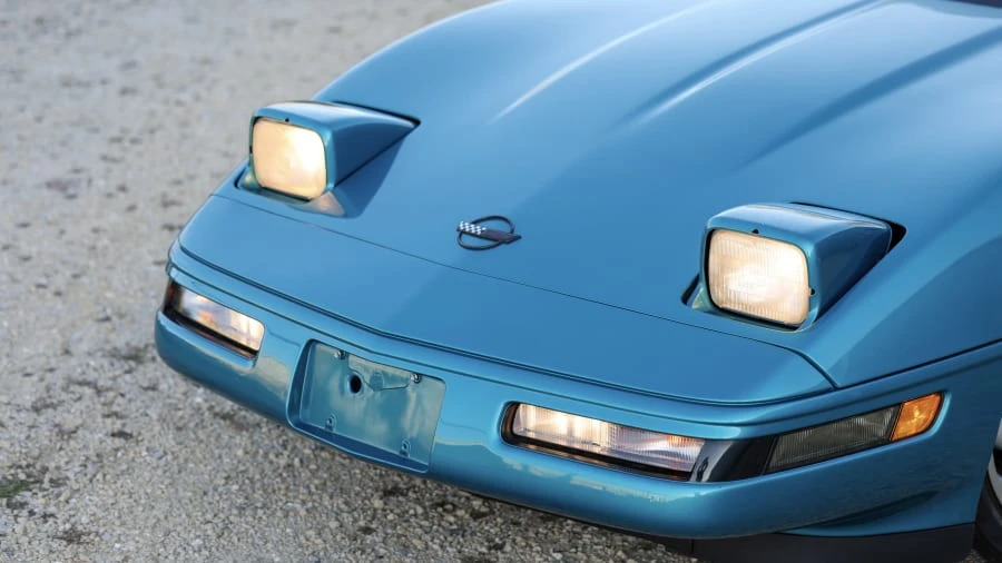 1992 Chevrolet Corvette C4 - Image 12 of 31