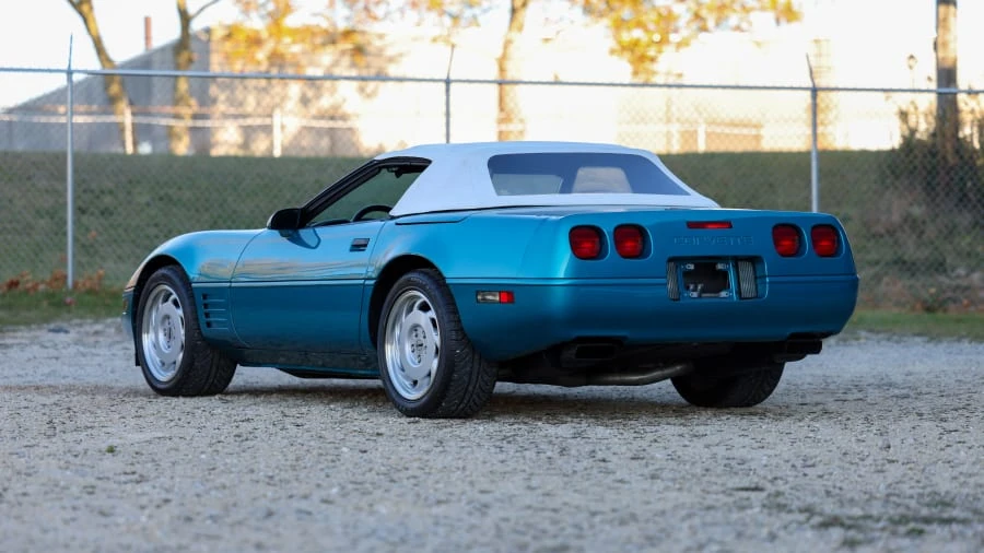 1992 Chevrolet Corvette C4 - Image 12 of 31