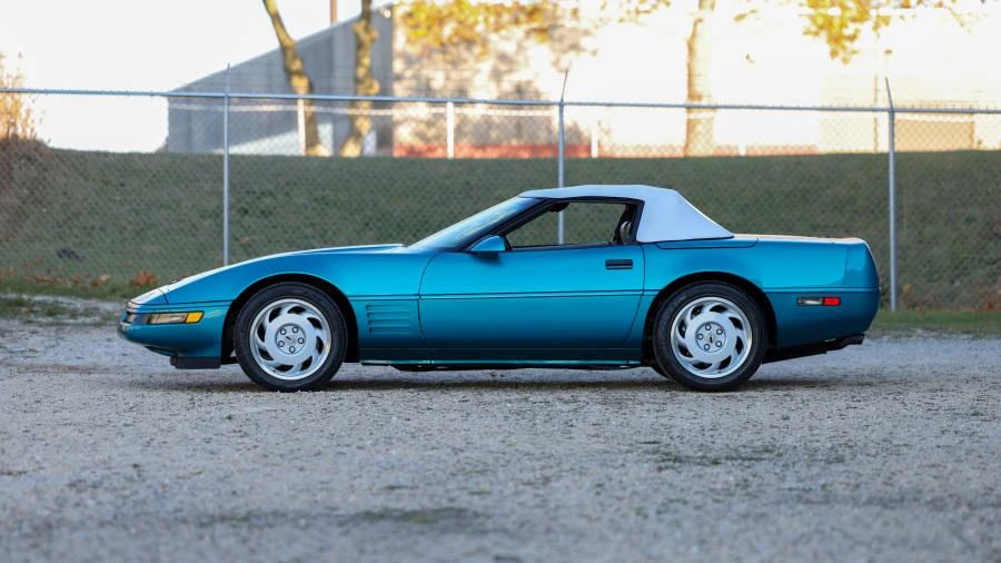 1992 Chevrolet Corvette C4 - Image 7 of 31