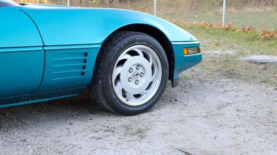 1992 Chevrolet Corvette C4 - Image 22 of 31