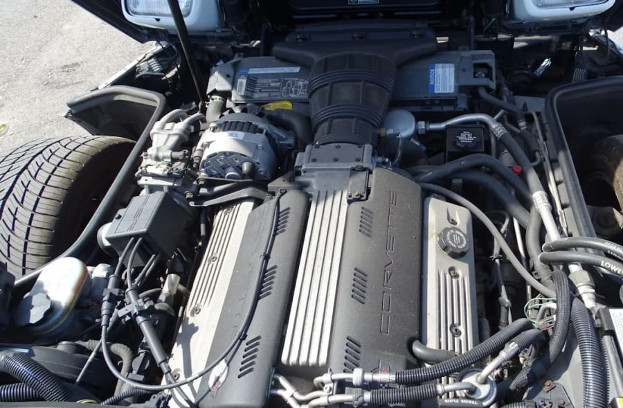 1992 Chevrolet Corvette C4 - Image 10 of 13