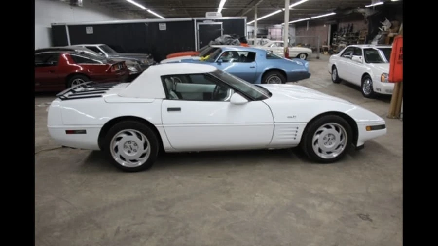 1992 Chevrolet Corvette C4 - Image 6 of 6