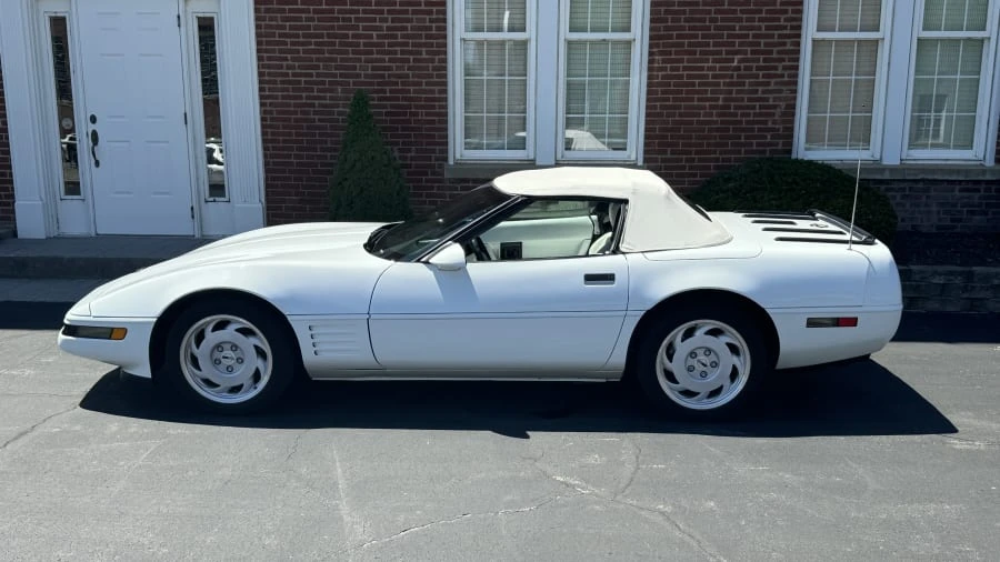 1992 Chevrolet Corvette C4 - Image 2 of 8