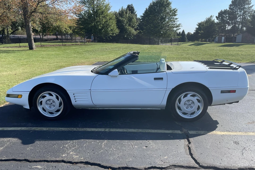 1992 Chevrolet Corvette C4 - Image 3 of 31