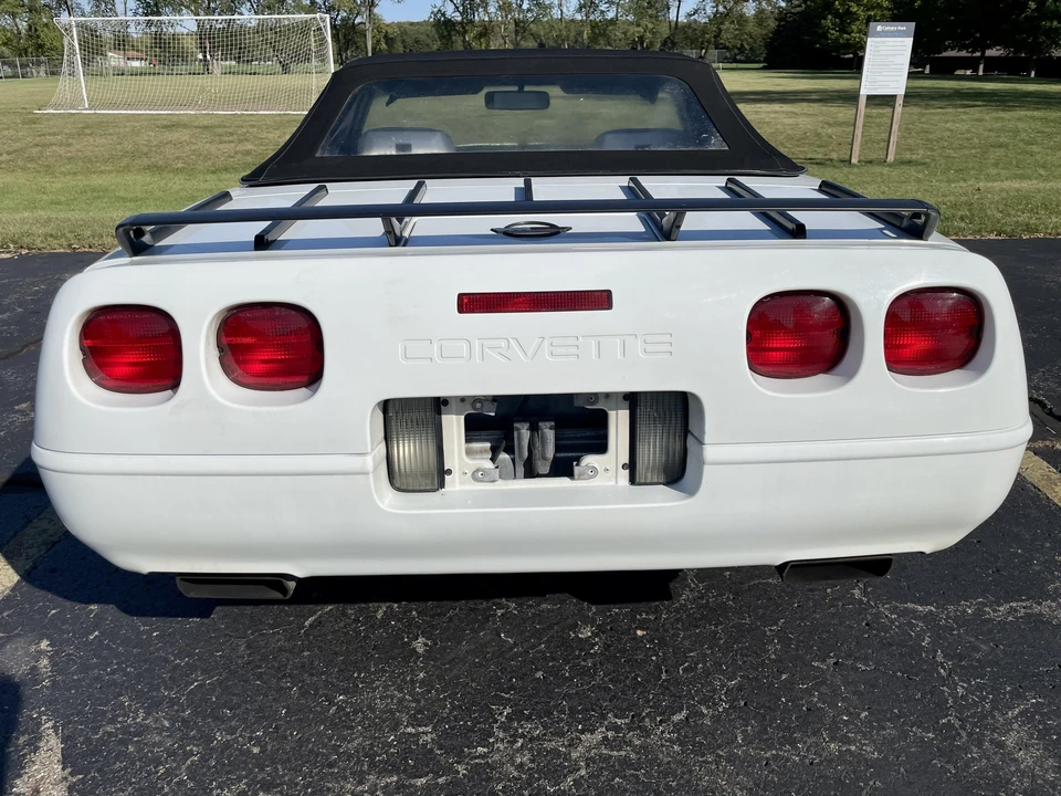 1992 Chevrolet Corvette C4 - Image 12 of 31