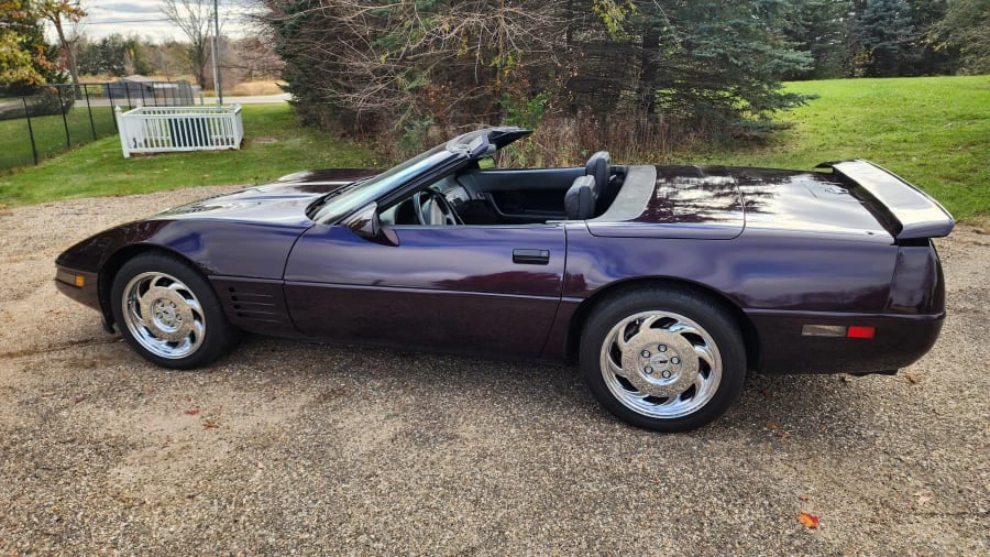 1992 Chevrolet Corvette C4 - Image 2 of 13